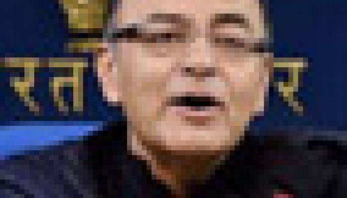 Govt accepts Shah panel report, says no retrospective tax on FIIs