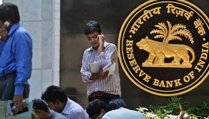 RBI likely to cut rate on falling inflation: Moody's