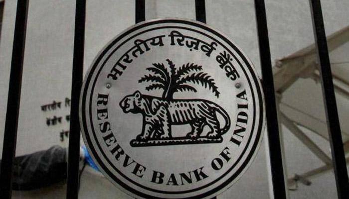 Weak inflation gives RBI elbow room to cut rates: Experts