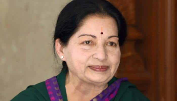 Jayalalithaa announces housing schemes for low and middle income