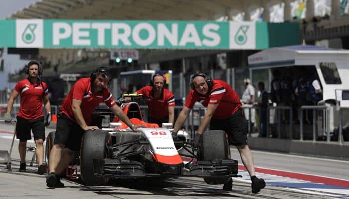 American Alexander Rossi replaces Roberto Merhi at Marussia F1 team