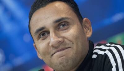 Real Madrid's Keylor Navas reduced to tears over collapsed Manchester United deal