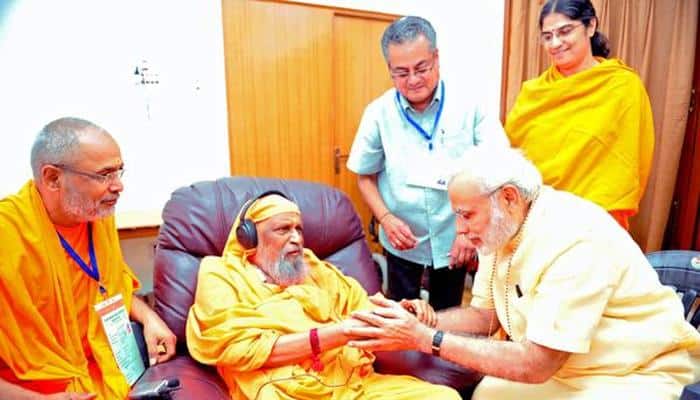 PM Narendra Modi&#039;s Guru Swami Dayanand Giri passes away