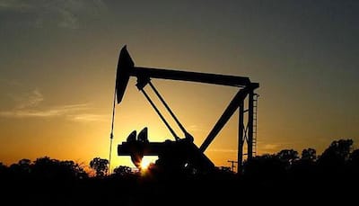 Oil prices edge up but Iran supply expectations cap gains 