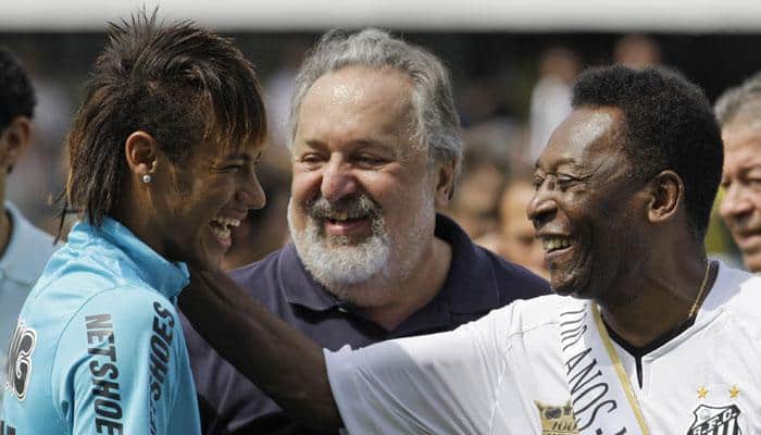 Would love to play for Barcelona: Pele