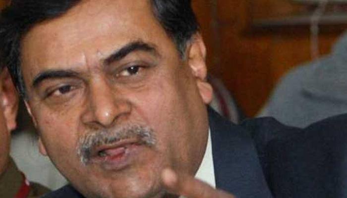 Bihar polls: BJP giving election tickets to criminals, says RK Singh 