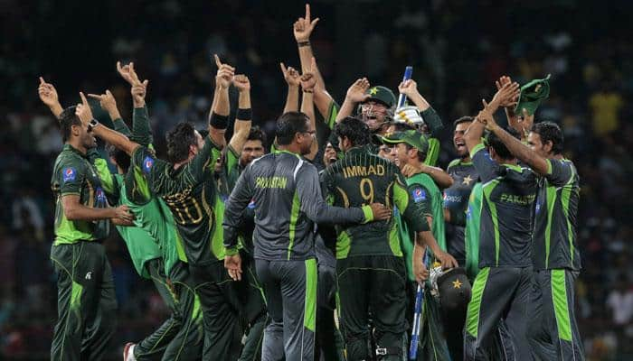 Imad Wasim stars as Pakistan beat Zimbabwe by 13 runs in 1st T20