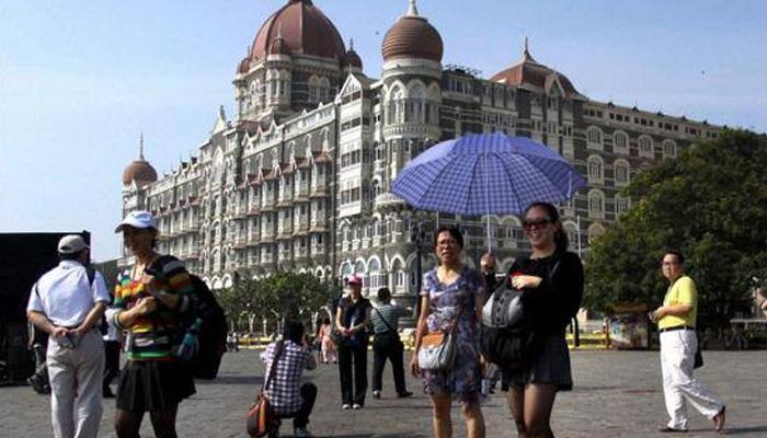 Mumbai airport, Taj Hotel on alert after terror threat