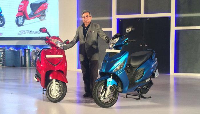 Hero MotoCorp launches 110 cc scooters, Maestrao Edge and Duet
