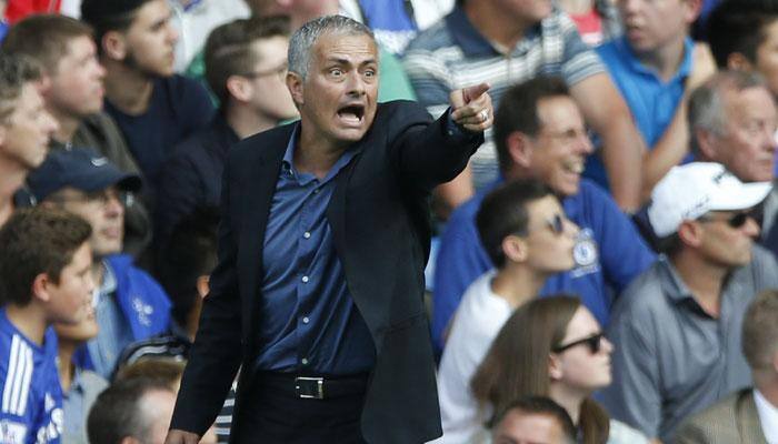 Premier League: Jose Mourinho may be sacked as Chelsea manager, says Graeme ex-defender le Saux