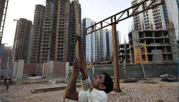 Manufacturing output slips to 7-month low in September