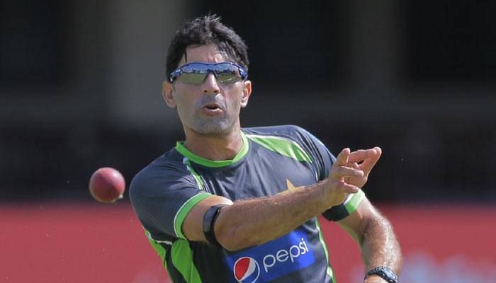 Pakistan&#039;s Misbah-ul-Haq mulls retirement after England series