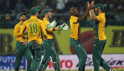 Faf du Plessis praises bowling effort in last few overs