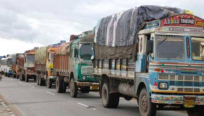 Truckers strike continues for 3rd day, AIMTC stages dharna