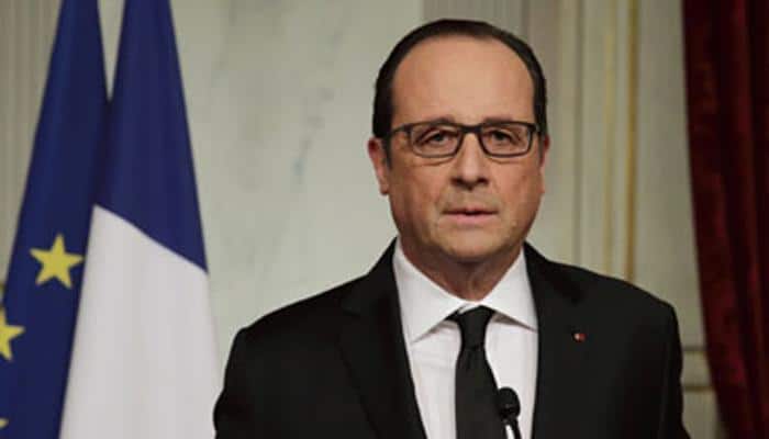 Russia must not hit 'wrong targets' in Syria: Francois Hollande