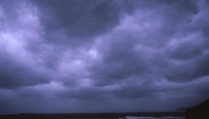 Typhoon Mujigae hits China