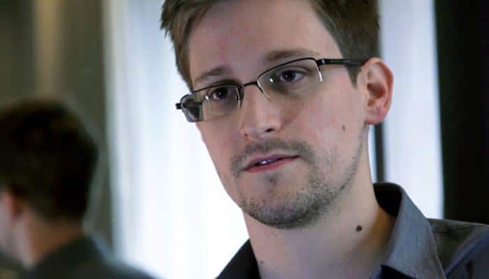 UK spies can hack smartphones: Edward Snowden