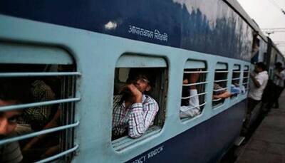 Govt clears bonus for railways employees