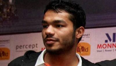 Shiva Thapa, Vikas Krishan advance to quarters in World Boxing Championships
