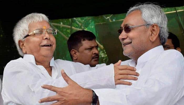 Bihar polls: Two surveys predict majority for Grand Alliance, one give edge to NDA