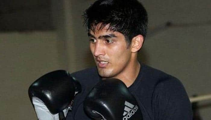 Vijender Singh looks to live upto hype in pro boxing debut today