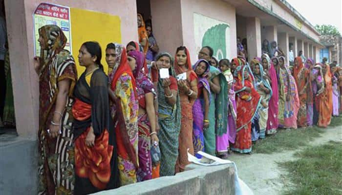 2015 Bihar Assembly Elections: 57% voting in first phase, women voters outnumber men