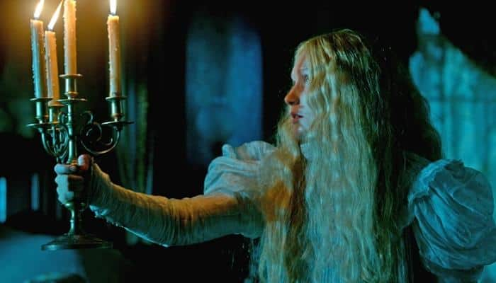 &#039;Crimson Peak&#039; - Visually dazzling but emotionally unimpressive 