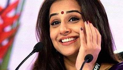 When Vidya Balan was coached to weave a sari