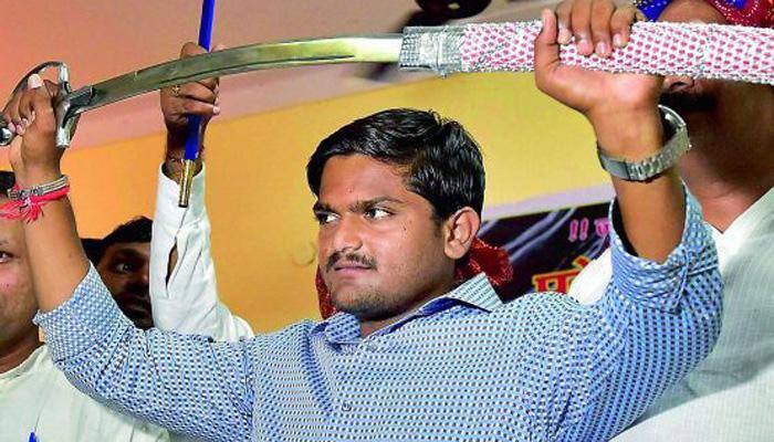 Quota agitation leader Hardik Patel arrested by Surat Police on charges of sedition 