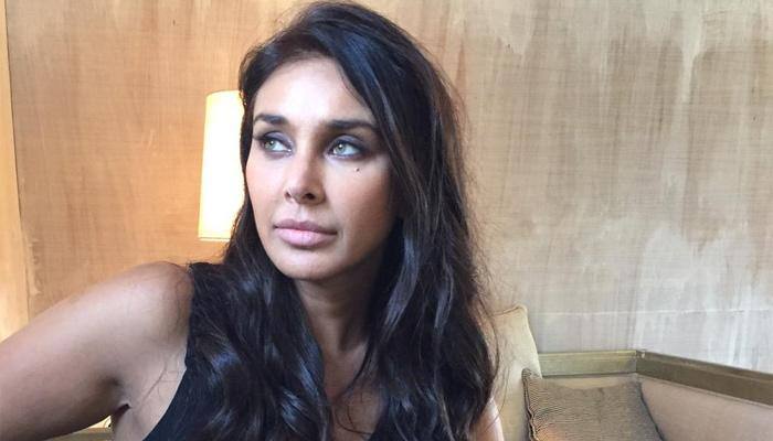 Misinformation about cancer disturbs Lisa Ray