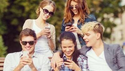 Teen smartphone use testing their parents’ nerves