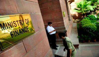 Finance Ministry promises to resolve tax concerns of FPIs