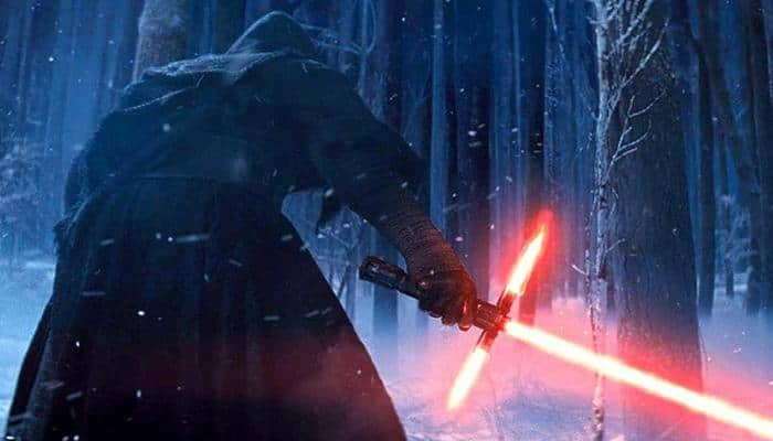 &#039;Star Wars: The Force Awakens&#039; breaks pre-sale records
