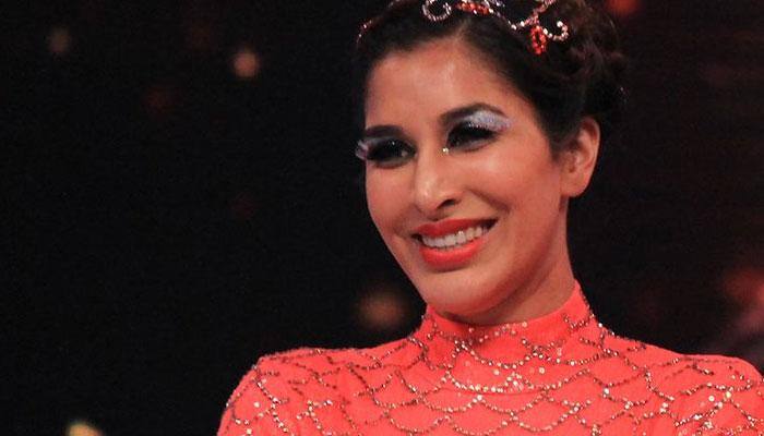 Watch: Sophie Choudry makes 'Prem Ratan Dhan Payo' dubsmash video
