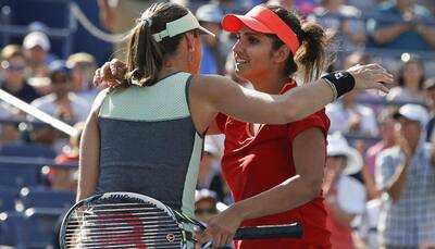 Sania Mirza-Martina Hingis advance to semis of WTA Finals