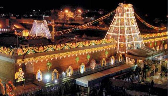 Advani inaugurates 10-day Tirumala Balaji festival in Delhi