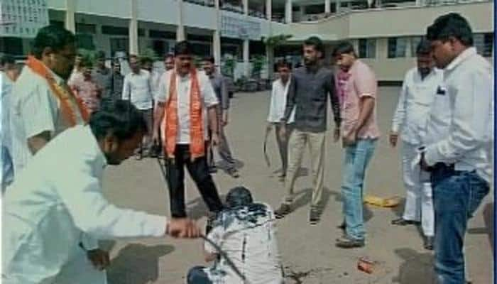 Ink attack on RTI activist: Shiv Sena calls the act &#039;disgraceful&#039;, sacks partymen