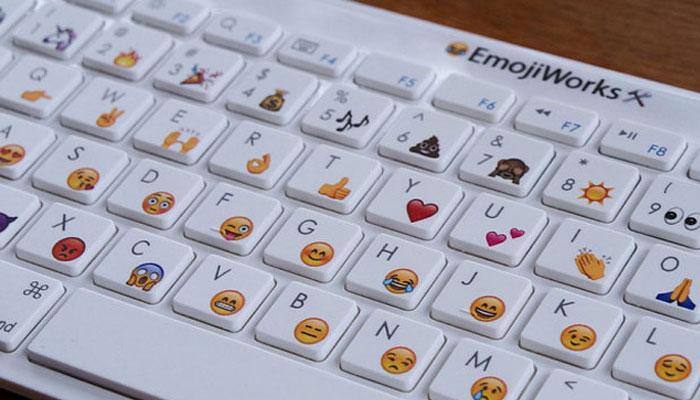 Now, emoji keyboard for folks too lazy for words