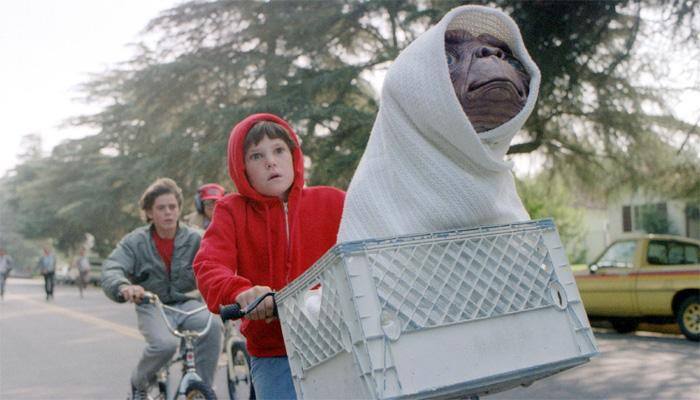 'E.T' screenwriter passes away at 65
