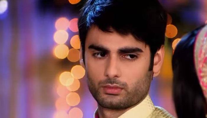 Swaragini: Sanskar admits to being in love with Swara; Lakshya shocked!