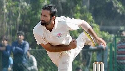 PM praises Kashmiri cricketer Parvez Rasool, wants international match in Srinagar