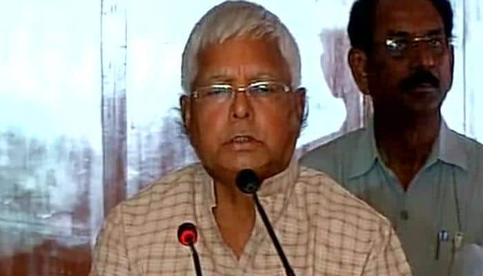 Bihar mandate is a big slap on Modi govt, PM working as Sangh &#039;pracharak&#039;: Lalu Prasad Yadav