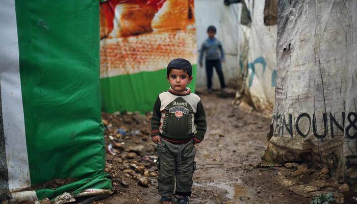 Syrian troops break siege imposed by Islamic State on base since 2013