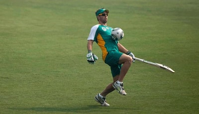 Don't mind sledging​ Virat Kohli to win match: AB de Villiers