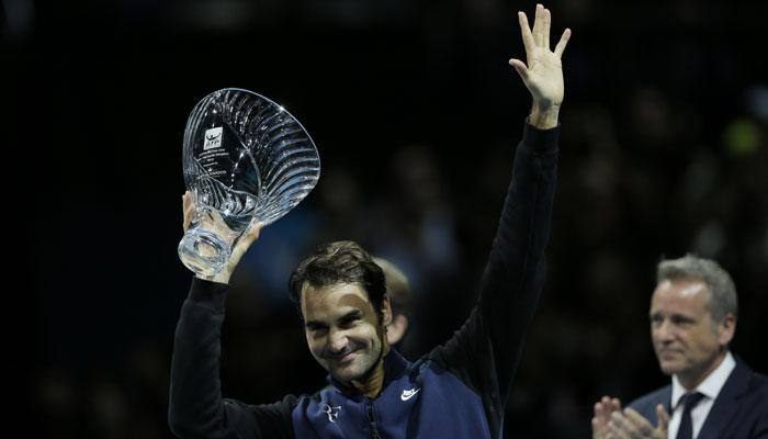 ATP Tour Finals: Roger Federer gets past Tomas Berdych in straight sets