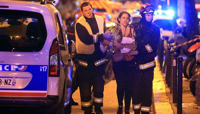 Paris attacks death toll mounts to 132, France strikes ISIS stronghold in Syria