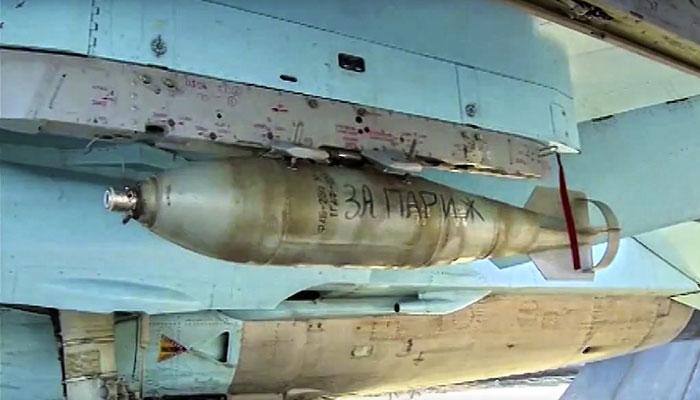 Russia pounds IS jihadists with 'For Paris' bombs