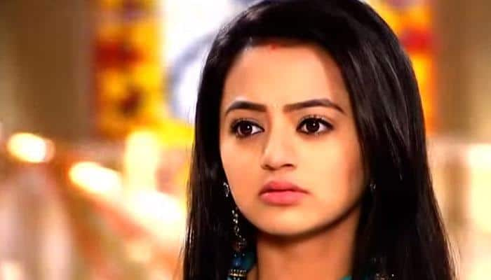 Swaragini: Ragini gets caught in her own trap; Swara slaps her