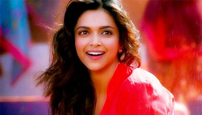 Happy I got to abuse in 'Tamasha': Deepika Padukone