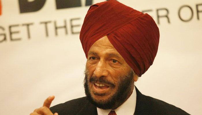 Milkha Singh flags off &#039;Hyderabad 10K Run&#039;